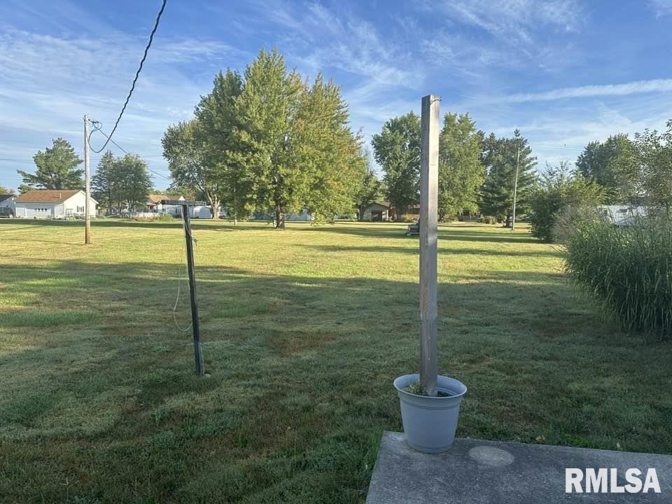 407 Prairie Mills Road Golden, IL 62339 - Photo 7 of 16 Gallery Image 7