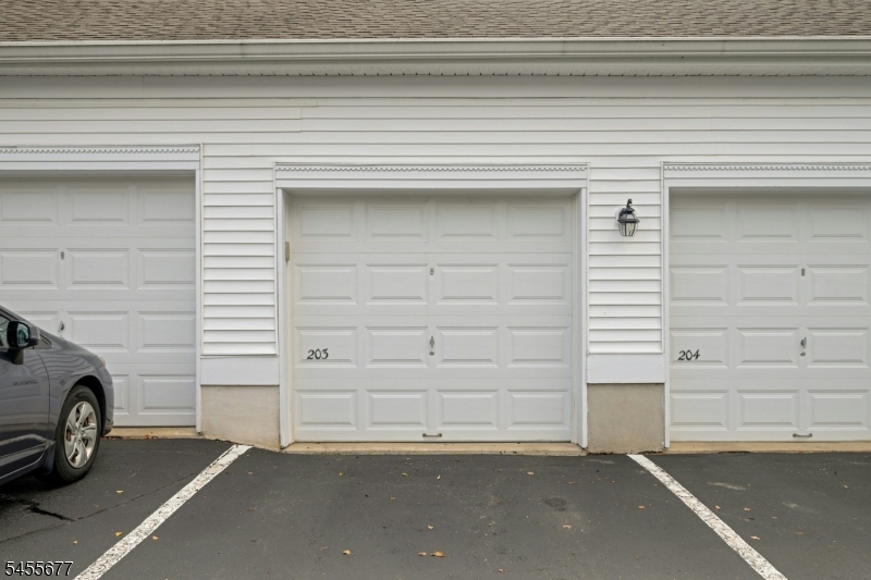 203 Alexandria Way Bernards, NJ 07920 - Photo 26 of 37 Gallery Image 26