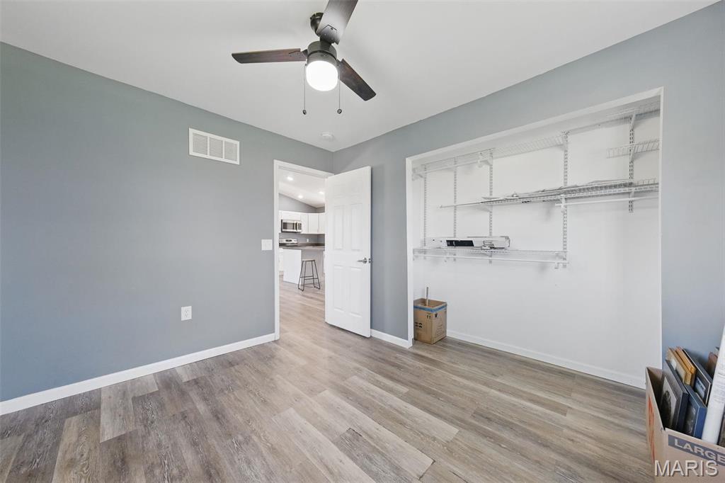 908 Railroad Avenue Foley, MO 63347 - Photo 21 of 37