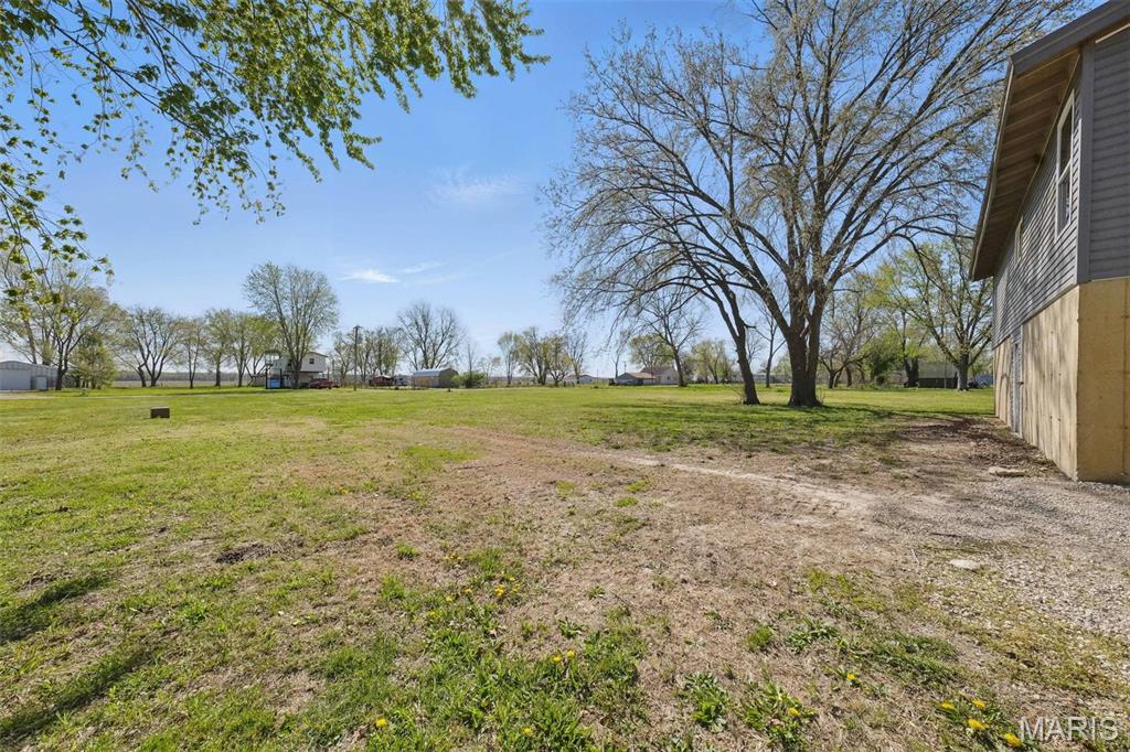 908 Railroad Avenue Foley, MO 63347 - Photo 37 of 37