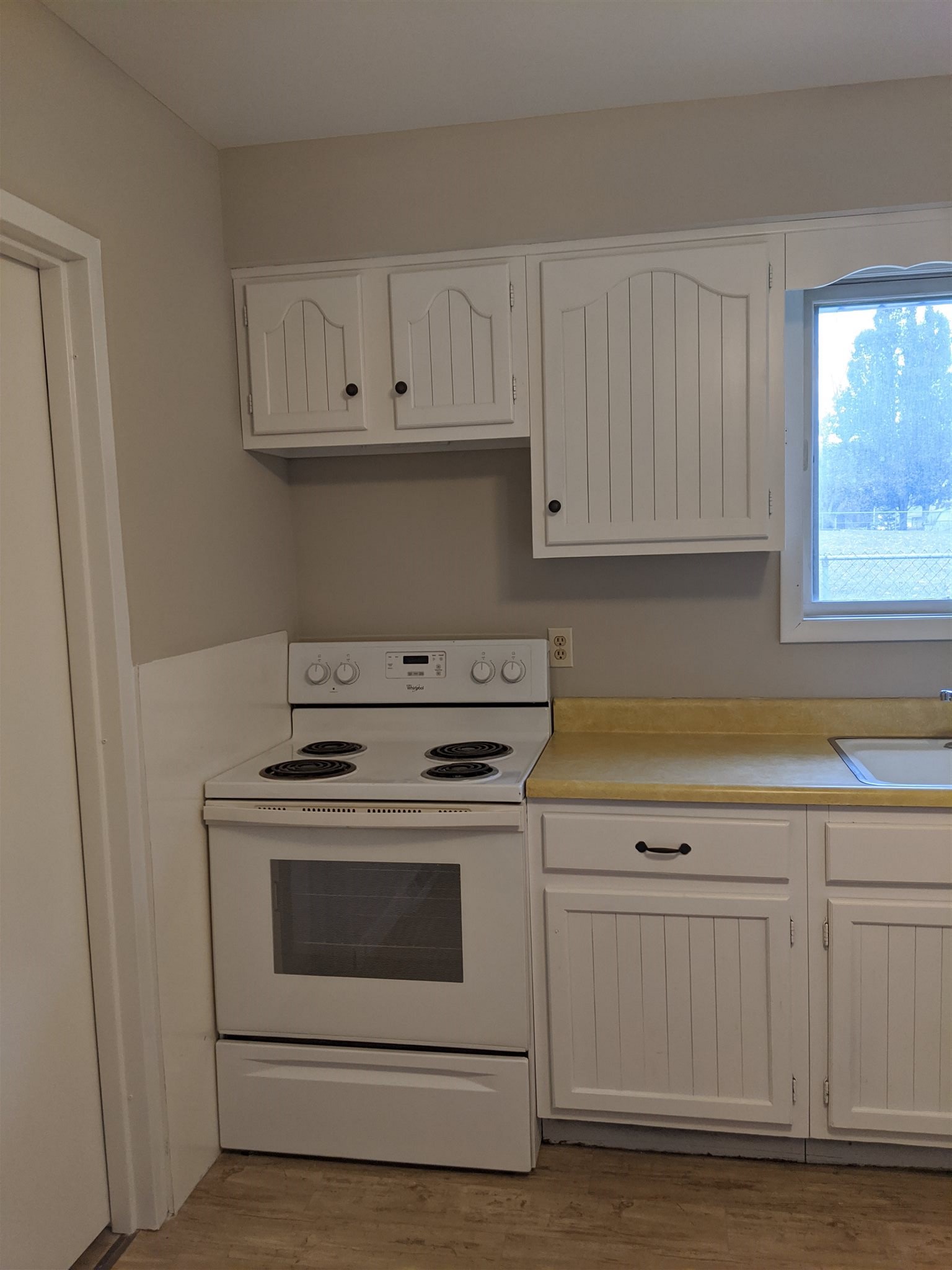 6204 West Fairview Road Peoria, IL 61607 - Photo 8 of 17
