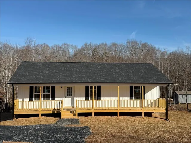 $267,900 | 4700 Beau Court, Trinity, NC 27370