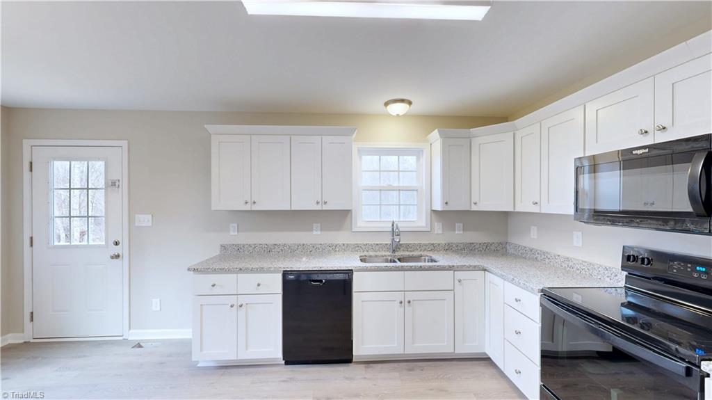 4700 Beau Court Trinity, NC 27370 - Photo 30 of 37