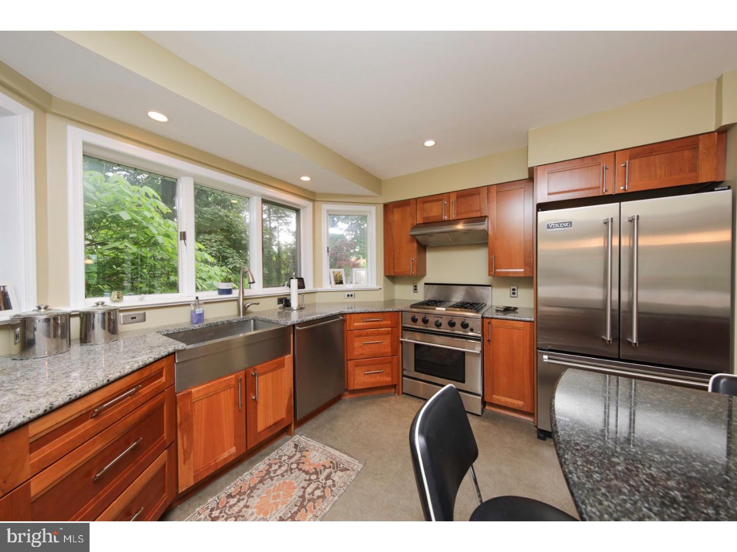 1055 Huntingdon Road Abington, PA 19001 - Photo 13 of 25 Kitchen