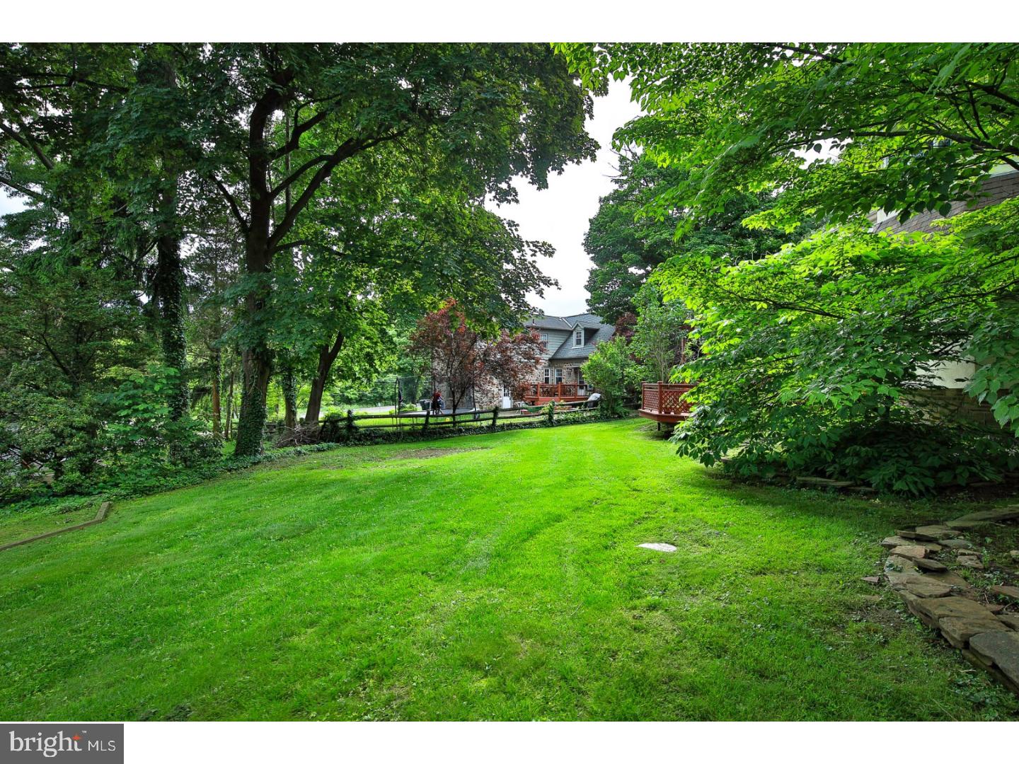 1055 Huntingdon Road Abington, PA 19001 - Photo 24 of 25 Back Yard