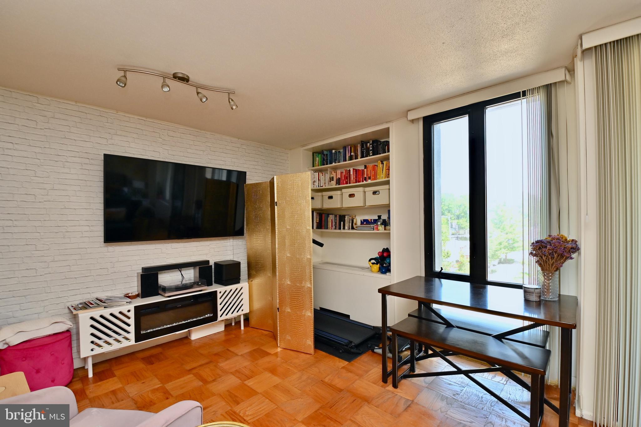 490 M Street Southwest, Unit W110 Washington, DC 20024 - Photo 11 of 63