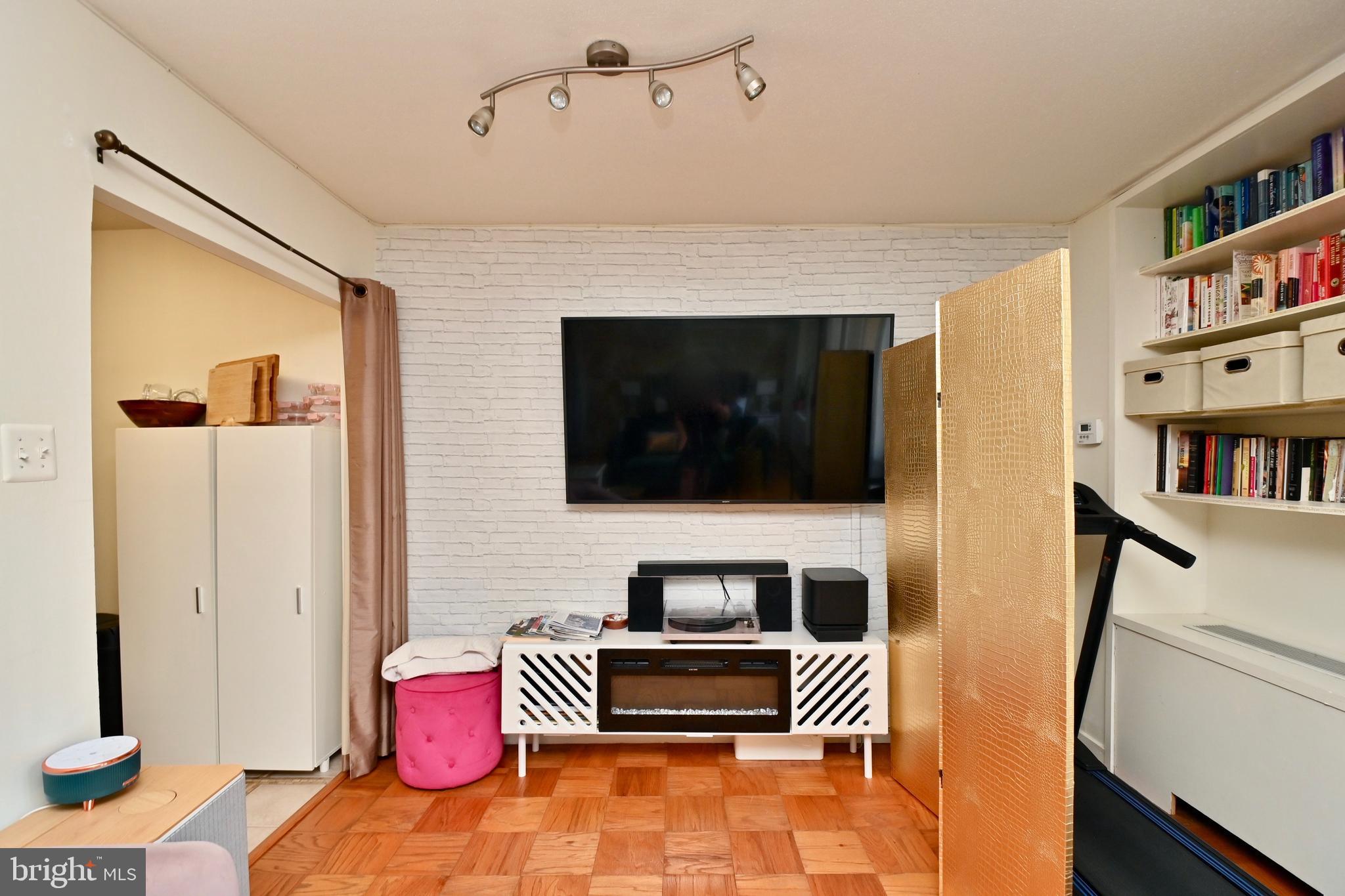 490 M Street Southwest, Unit W110 Washington, DC 20024 - Photo 12 of 63