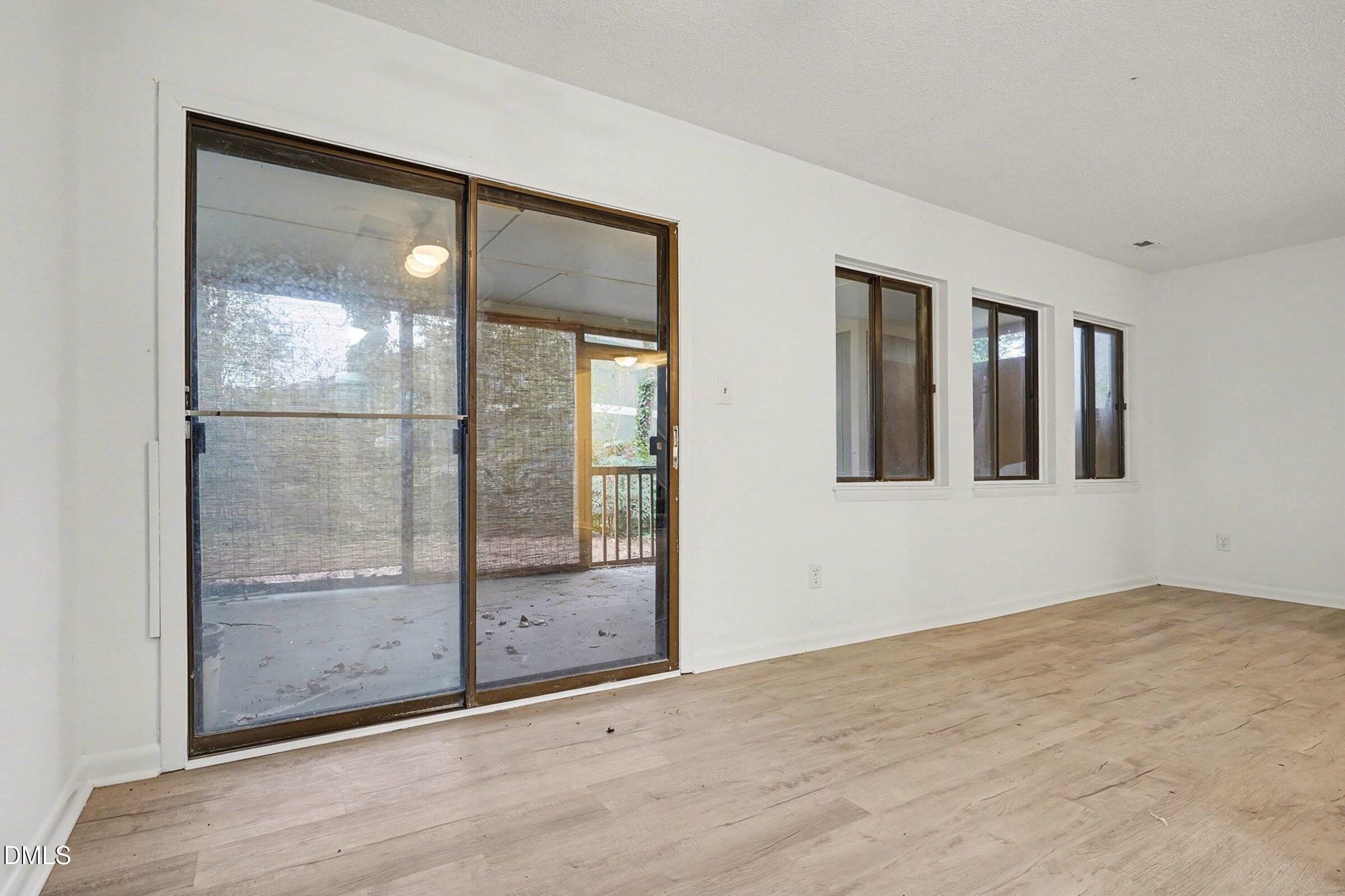 701 Godwin Court Raleigh, NC 27606 - Photo 8 of 16