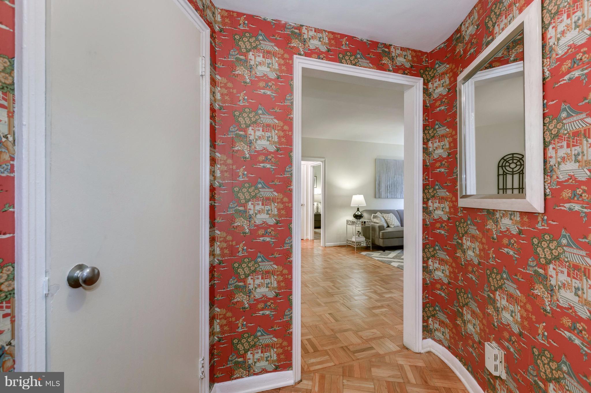 2500 Q Street Northwest, Unit 303 Washington, DC 20007 - Photo 2 of 9 Foyer