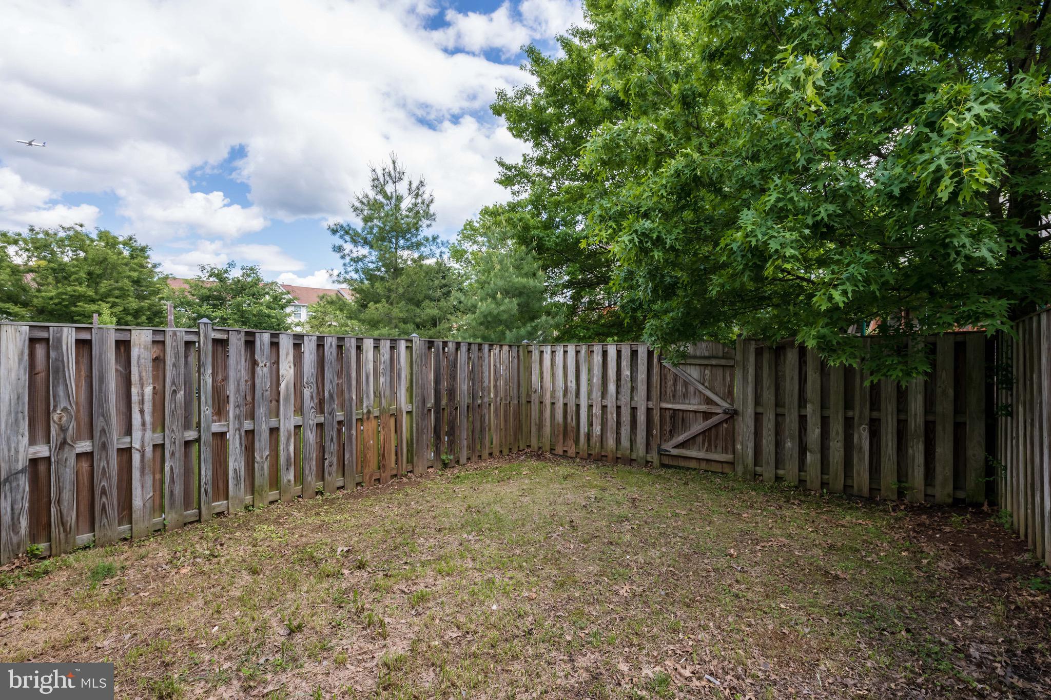 14809 Bolton Road Centreville, VA 20121 - Photo 22 of 31 Fenced Backyard