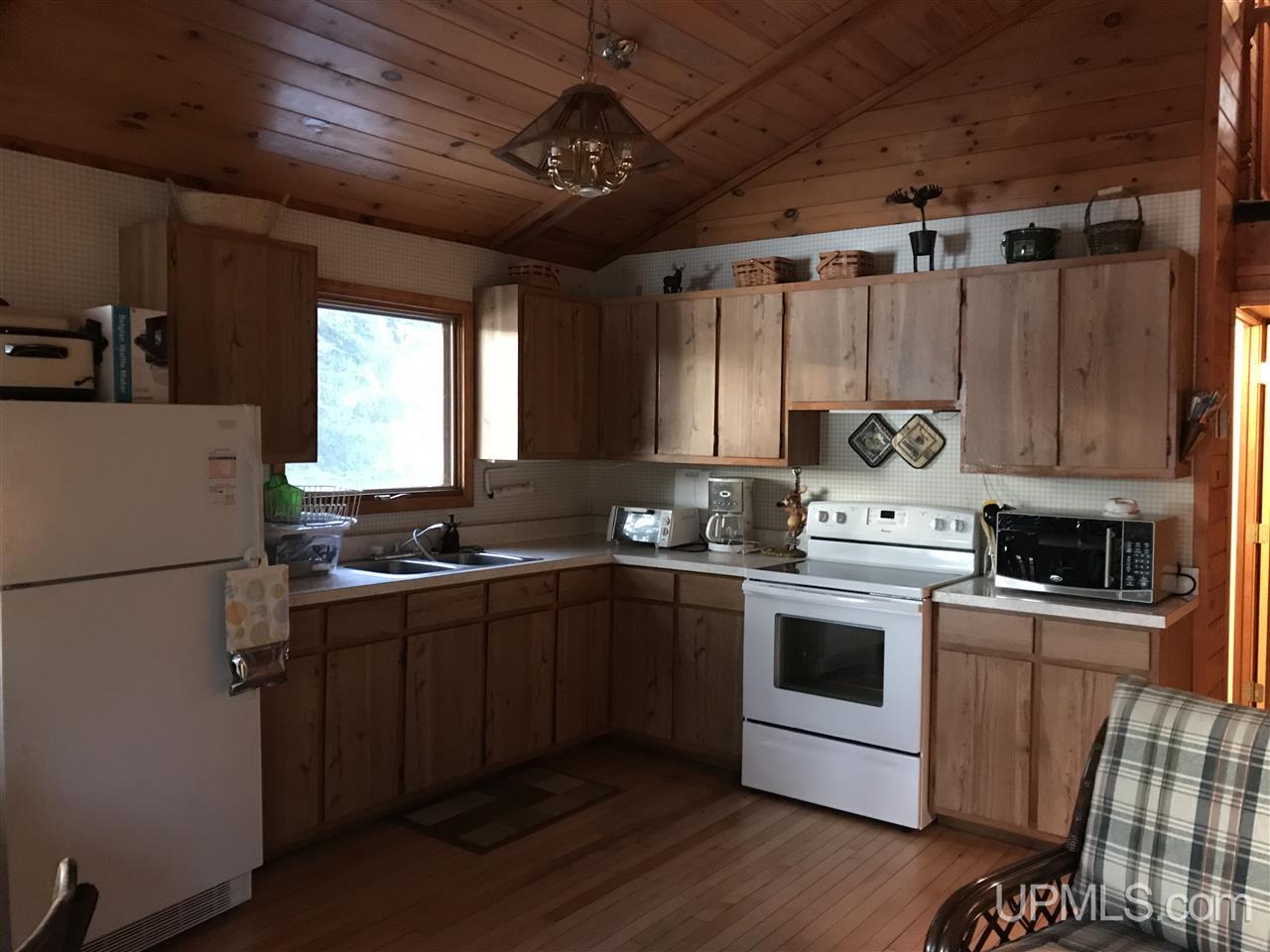 E6916 Maple Grove Road Munising, MI 49862 - Photo 15 of 43