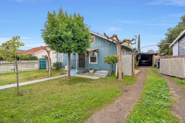 $200,000 | 2463 Thompson Avenue, Selma, CA 93662