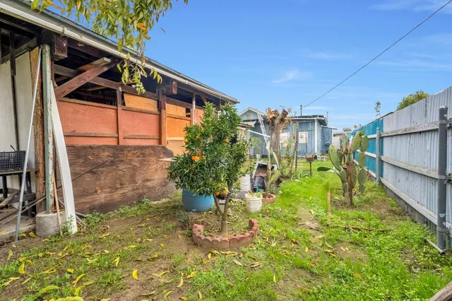 $200,000 | 2463 Thompson Avenue, Selma, CA 93662