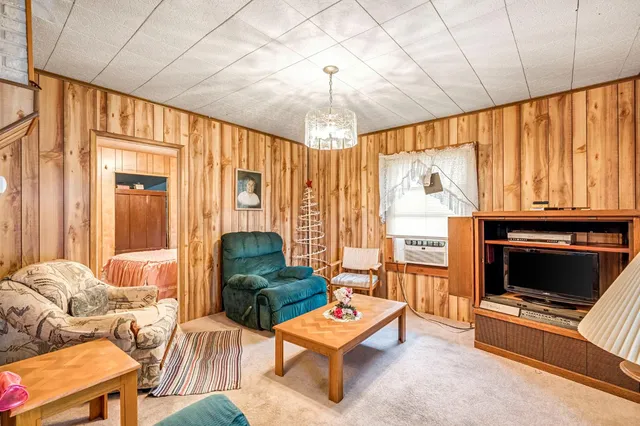 $200,000 | 2463 Thompson Avenue, Selma, CA 93662