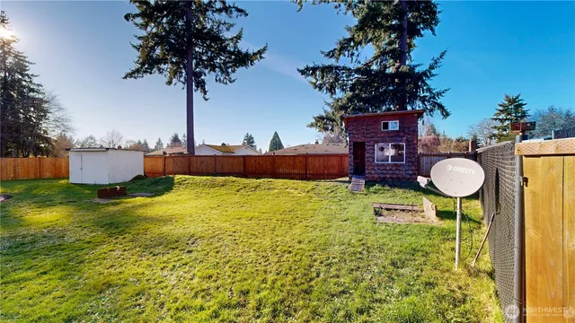$559,999 | 22110 44th Avenue East, Spanaway, WA 98387