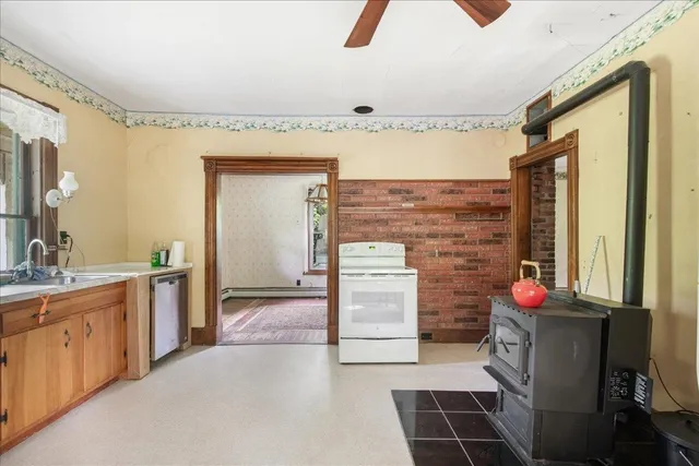 $215,000 | 222 River St Extension, Bethel, VT 05032