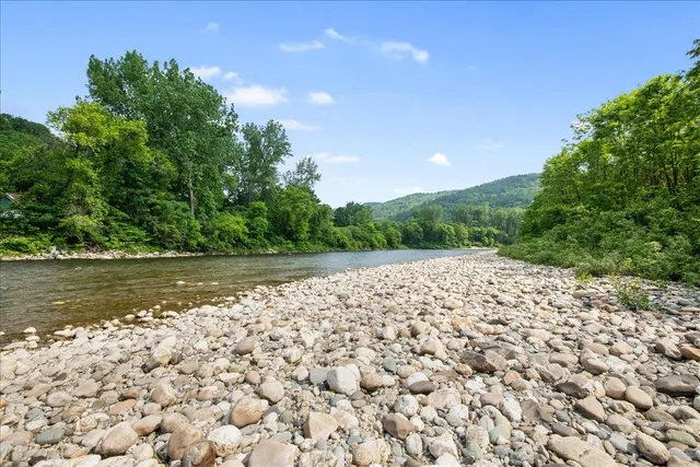 $215,000 | 222 River St Extension, Bethel, VT 05032