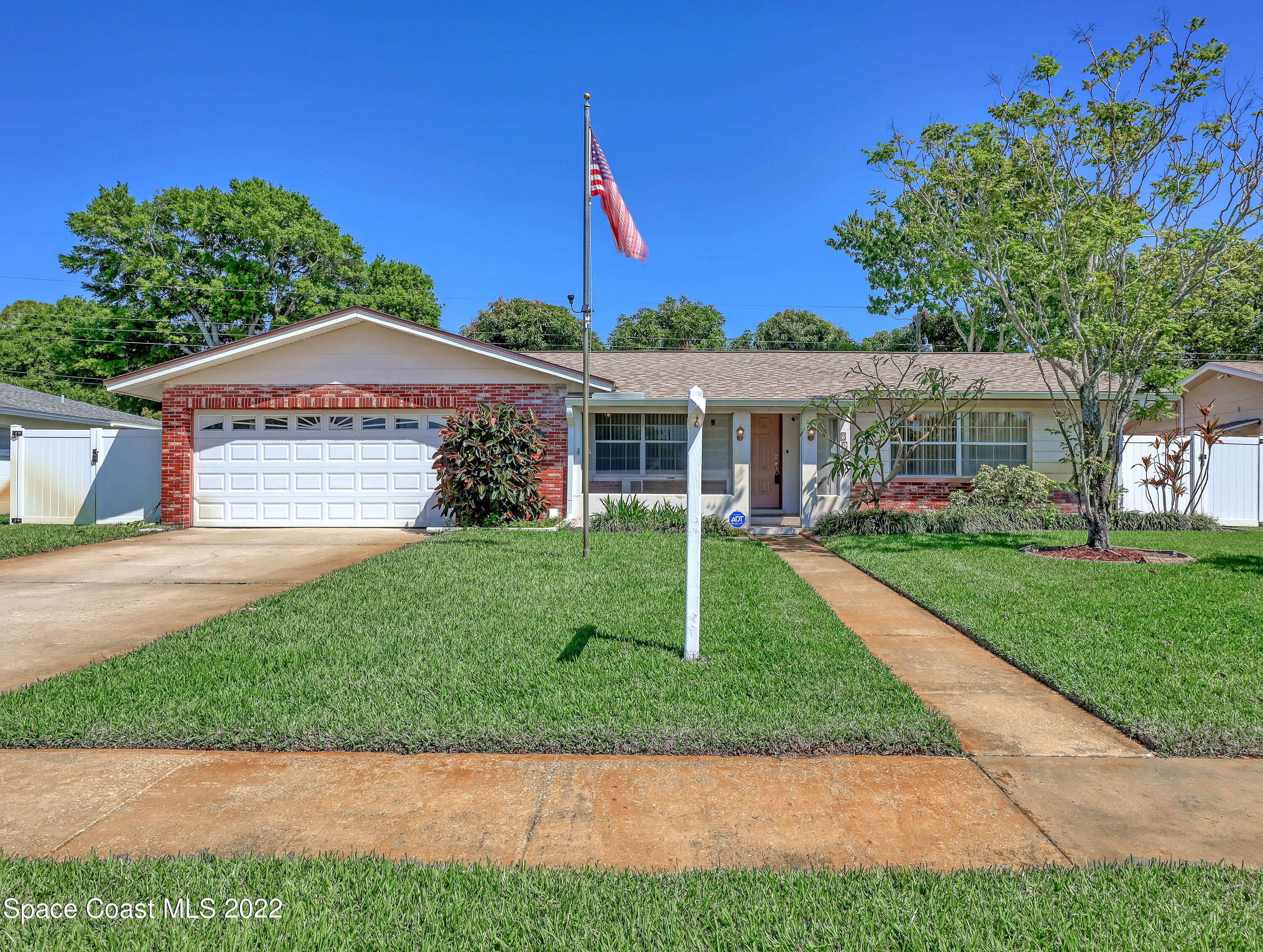 916 Kings Post Road Rockledge, FL 32955 - Photo 1 of 36 916 Kings Post (1)