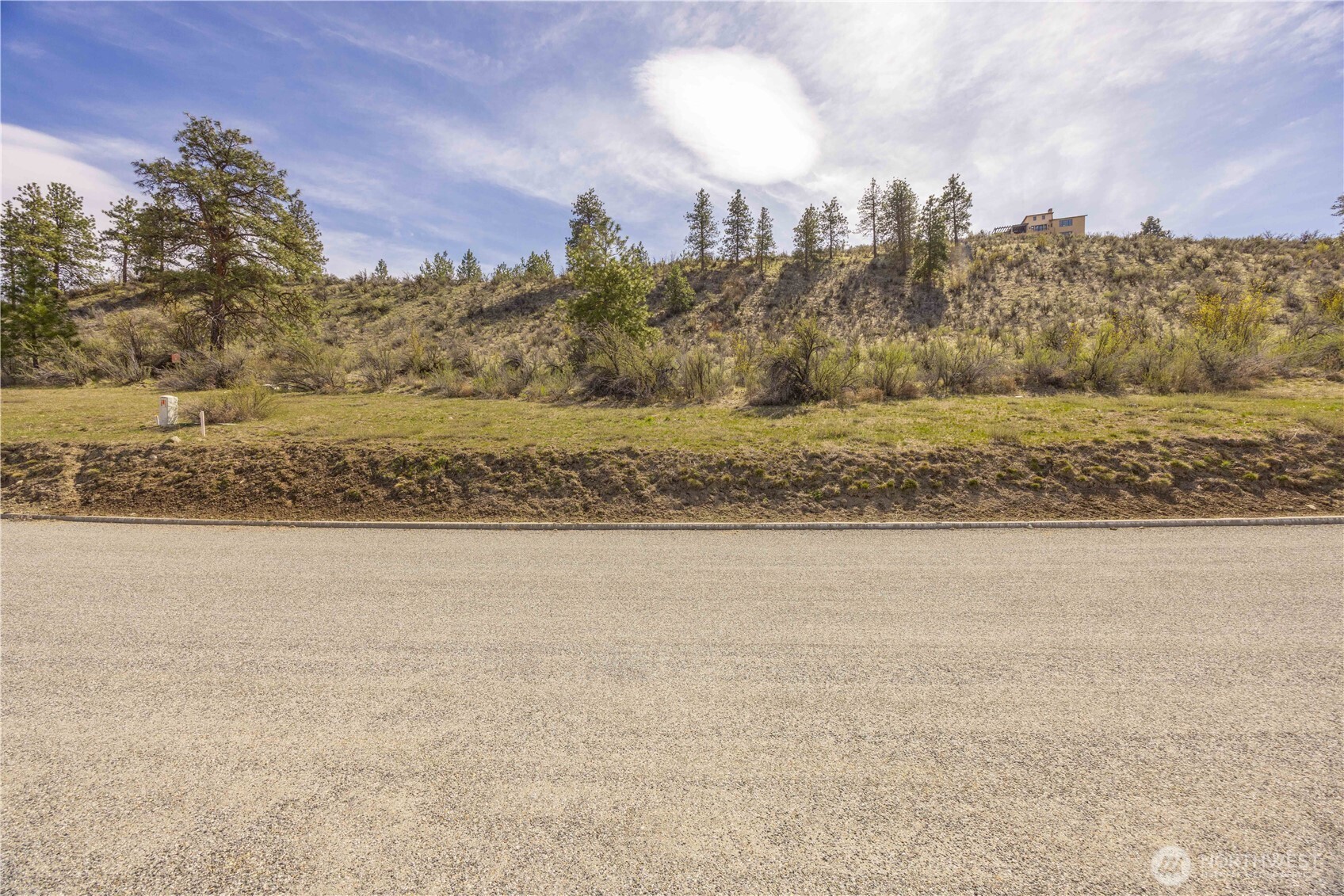 221 Bandera Way Chelan, WA 98816 - Photo 12 of 19