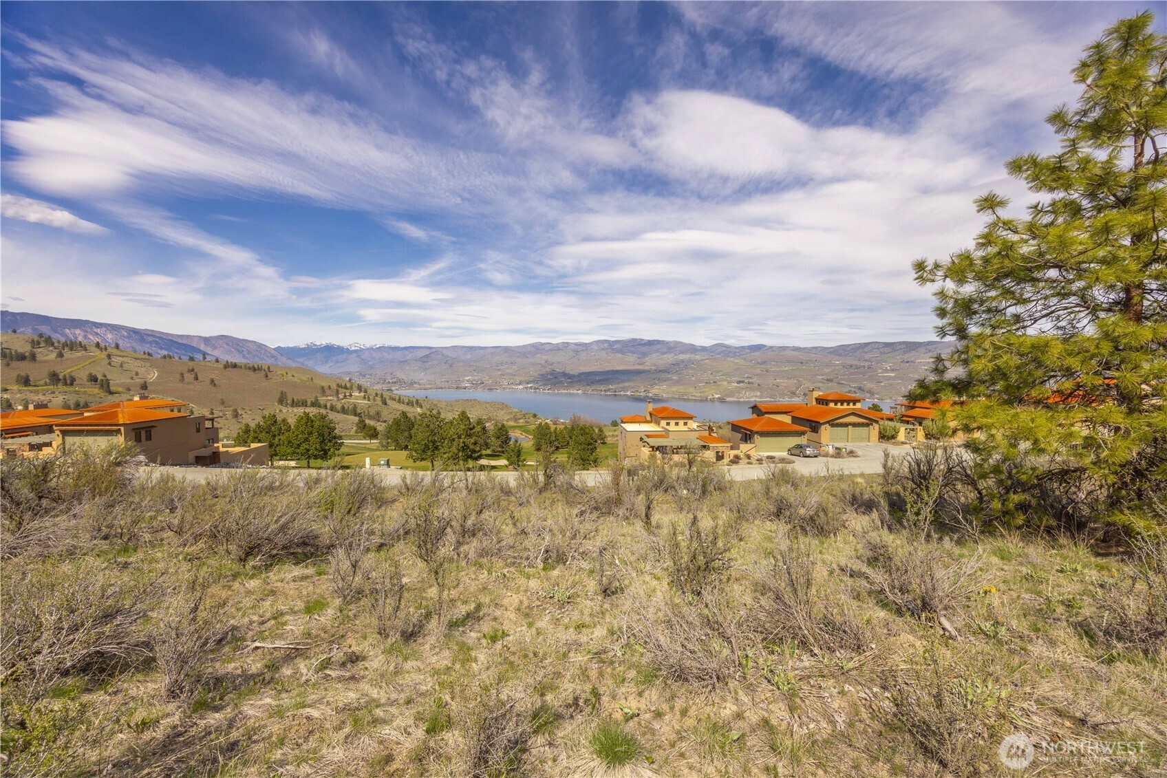 221 Bandera Way Chelan, WA 98816 - Photo 13 of 19 a view of an ocean