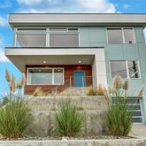 $1,272,000 | 2819 West Elmore Place, Seattle, WA 98199