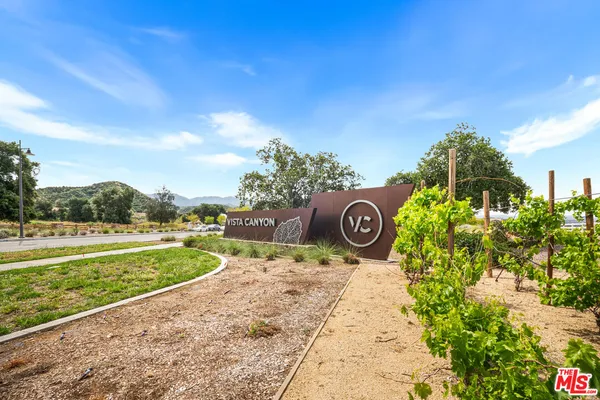 $849,000 | 17105 Zion Drive, Canyon Country, CA 91387