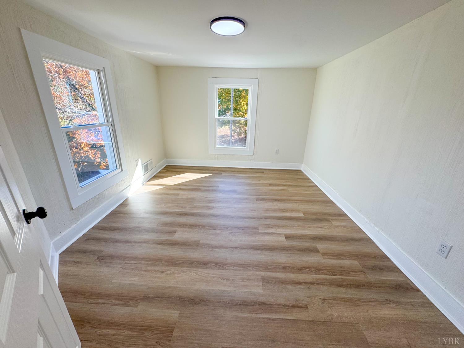 255 Glade Road Madison Heights, VA 24572 - Photo 17 of 37 Gallery Image 17