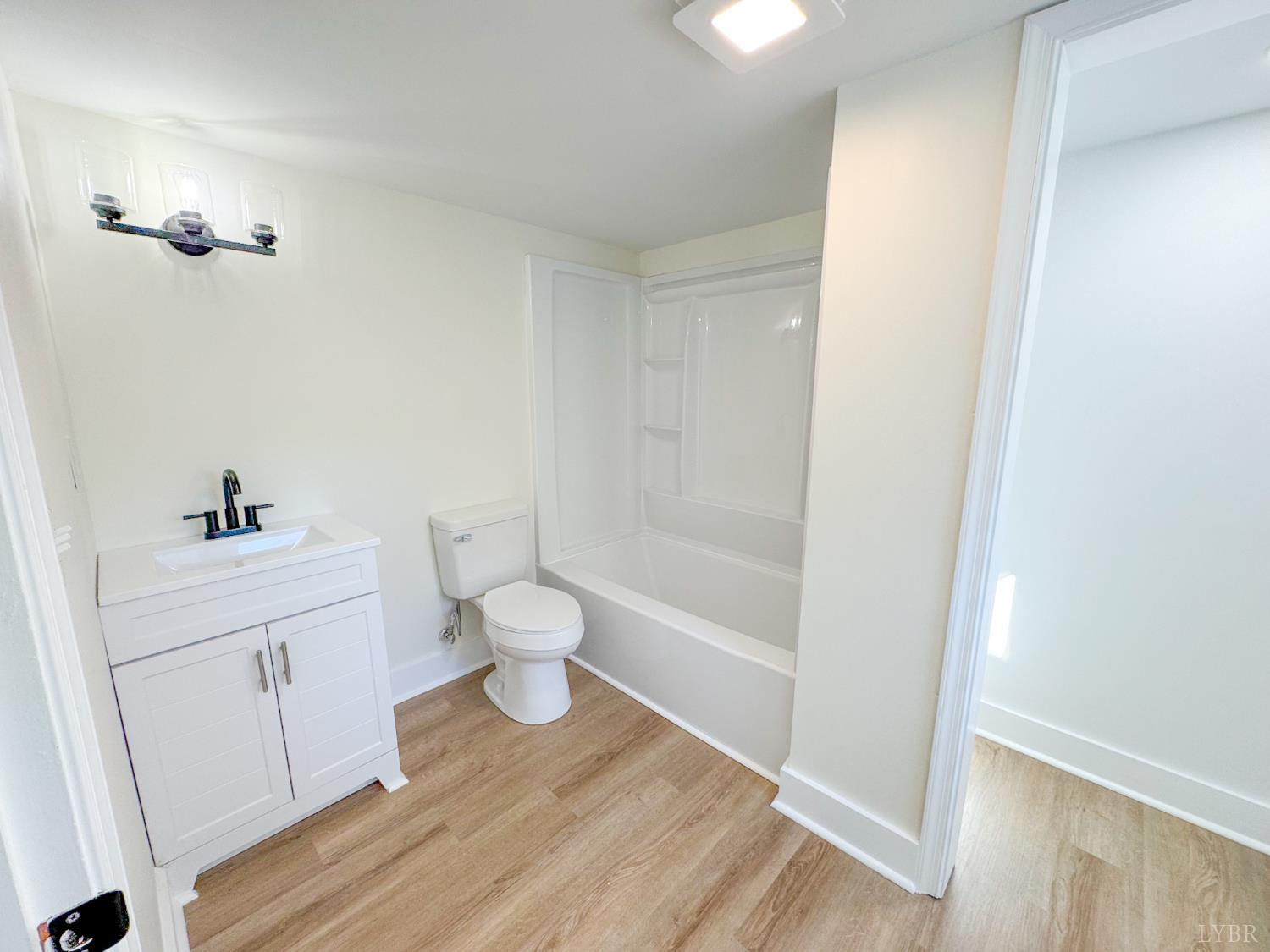 255 Glade Road Madison Heights, VA 24572 - Photo 21 of 37 Gallery Image 21