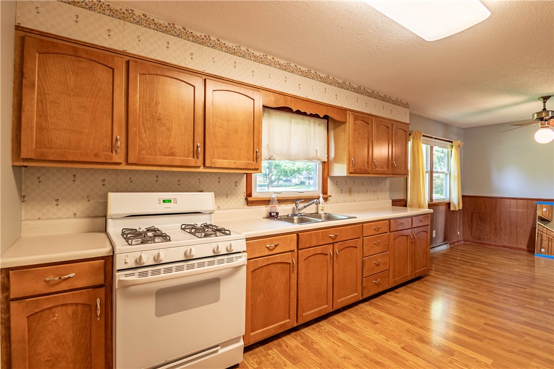 3861 North MacArthur Road Decatur, IL 62526 - Photo 9 of 16