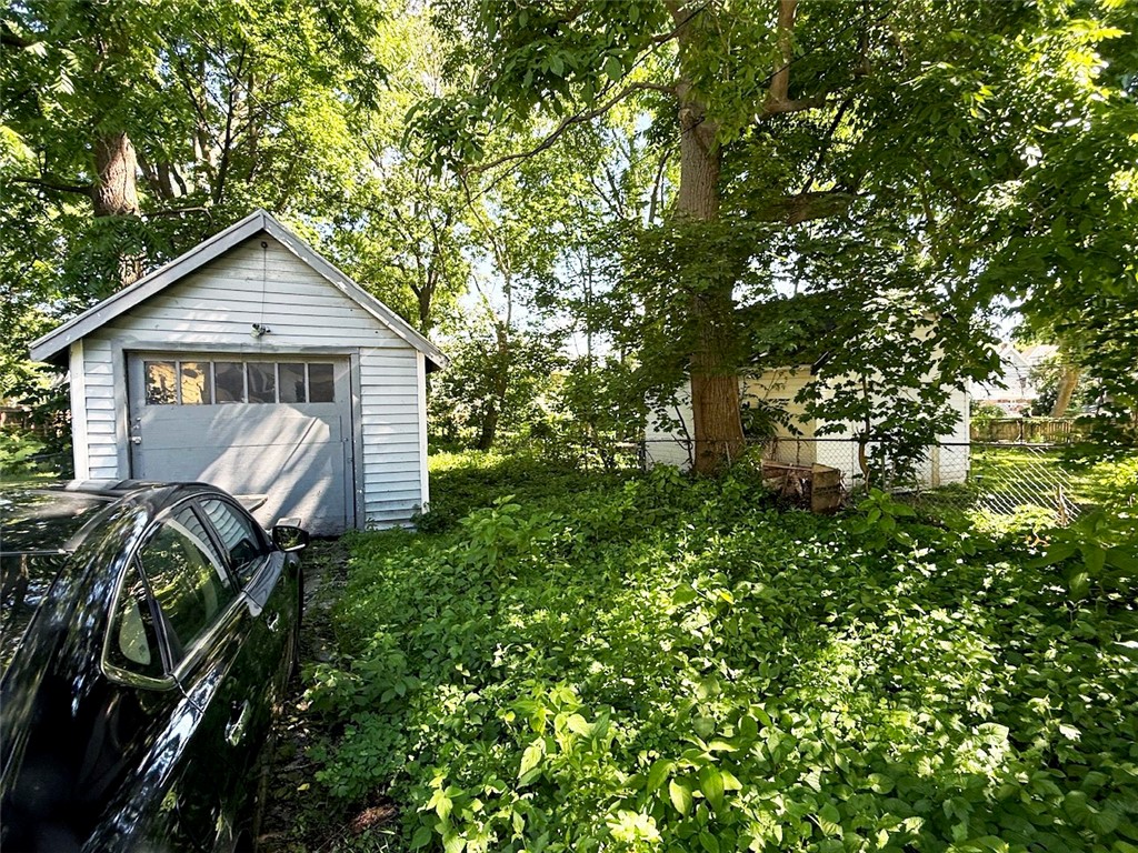690 Seward Street Rochester, NY 14611 - Photo 29 of 30