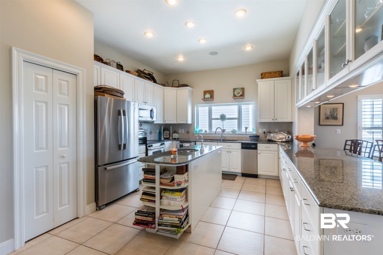 7007 Kiva Way Gulf Shores, AL 36542 - Photo 8 of 43