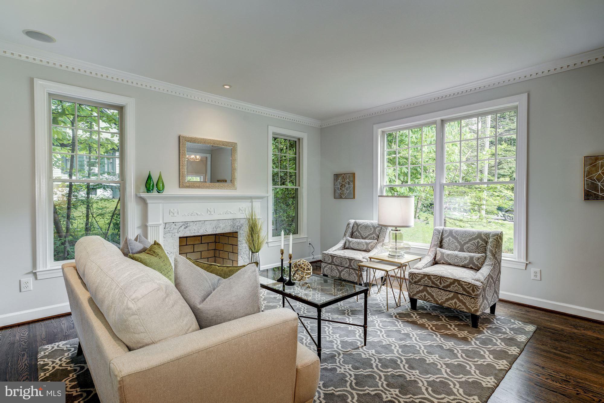 1945 Rockingham Street McLean, VA 22101 - Photo 3 of 68 Classy living room with wood burning fireplace
