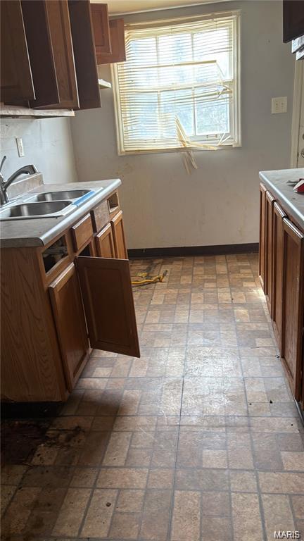 244 Estridge Road St. Louis, MO 63137 - Photo 5 of 8