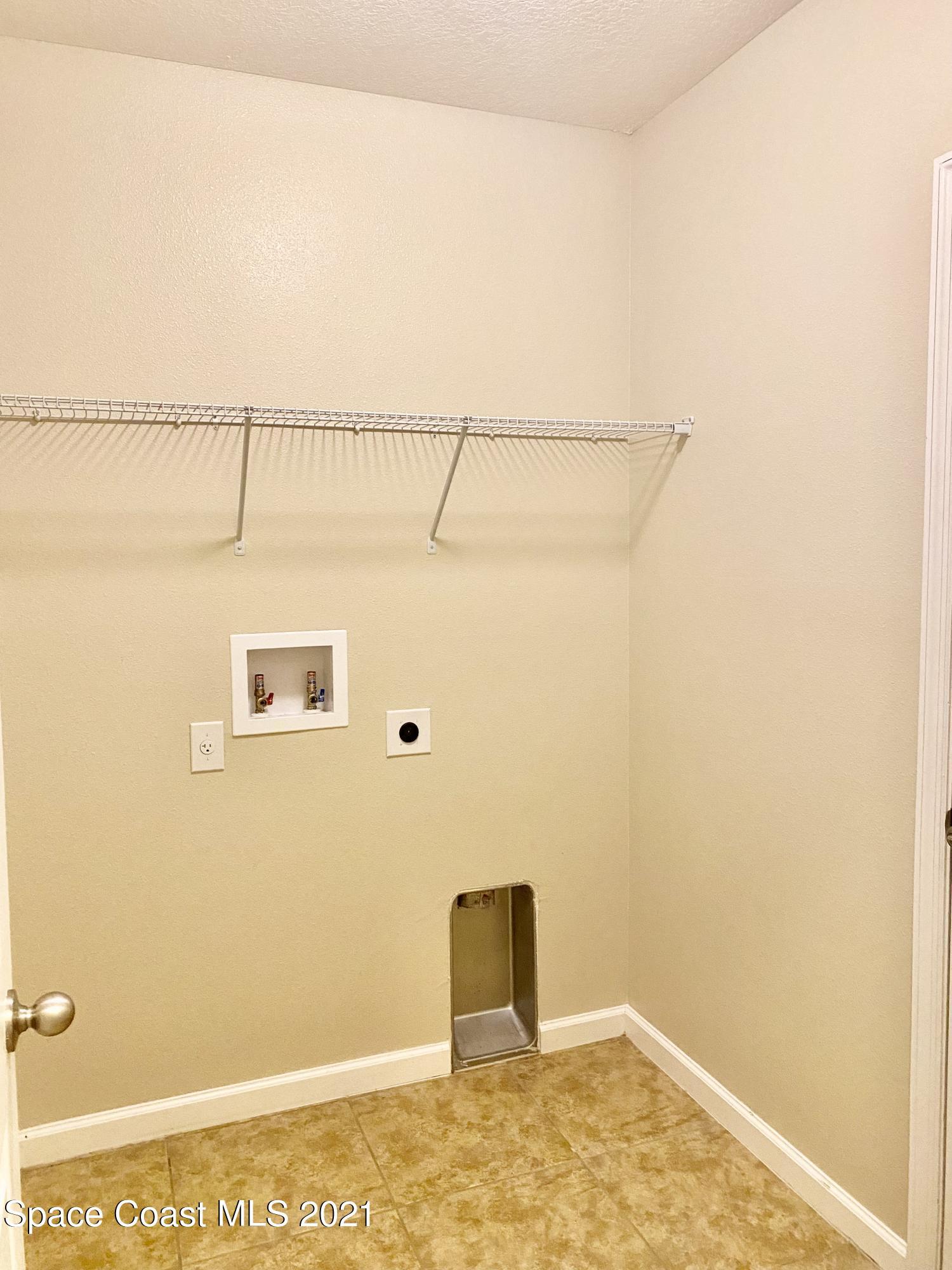 760 Fiddleleaf Circle Melbourne, FL 32904 - Photo 28 of 37 IMG_E8487