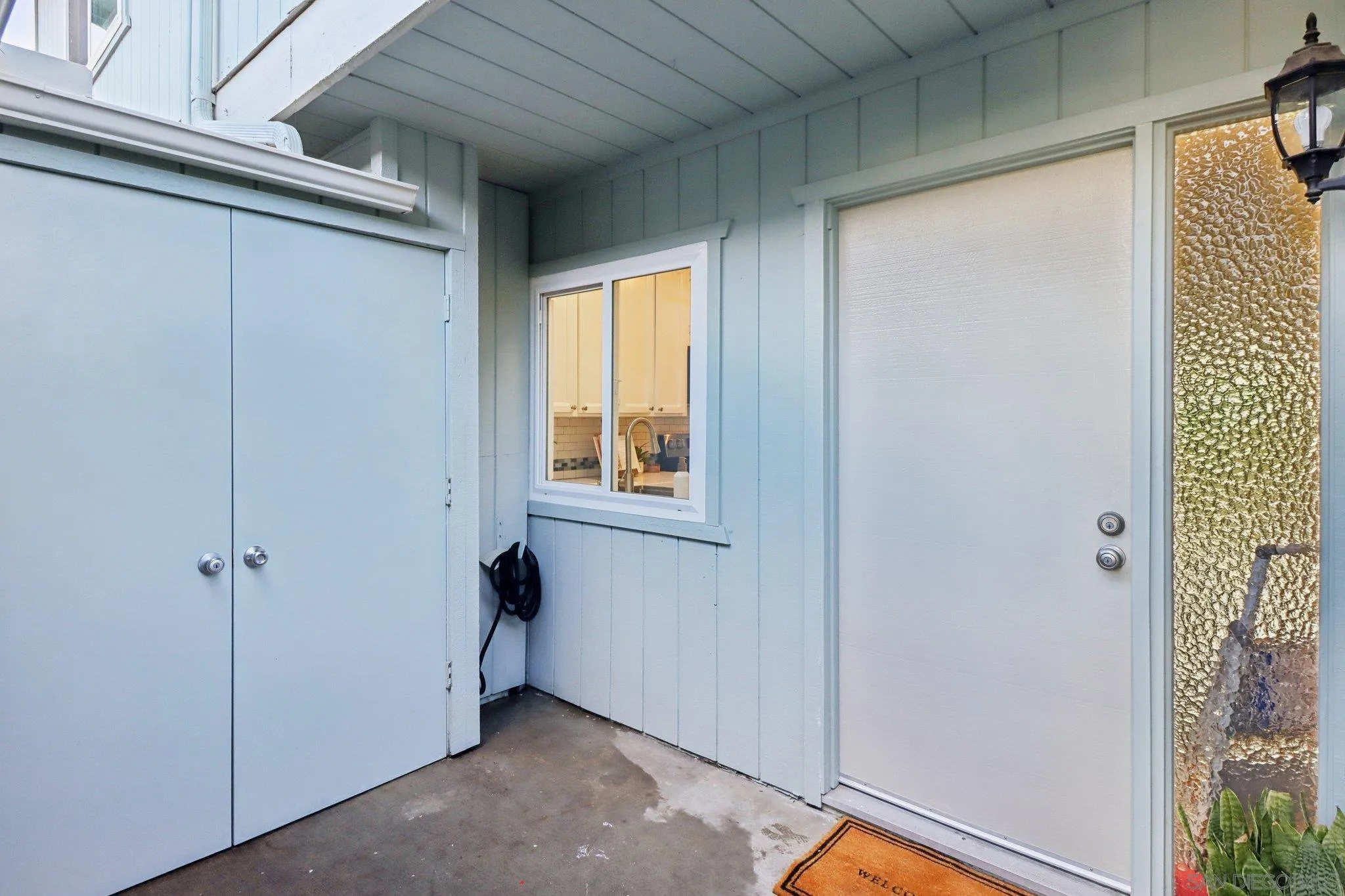 324 Countrywood Lane Encinitas, CA 92024 - Photo 3 of 42 a view of a closet in the balcony