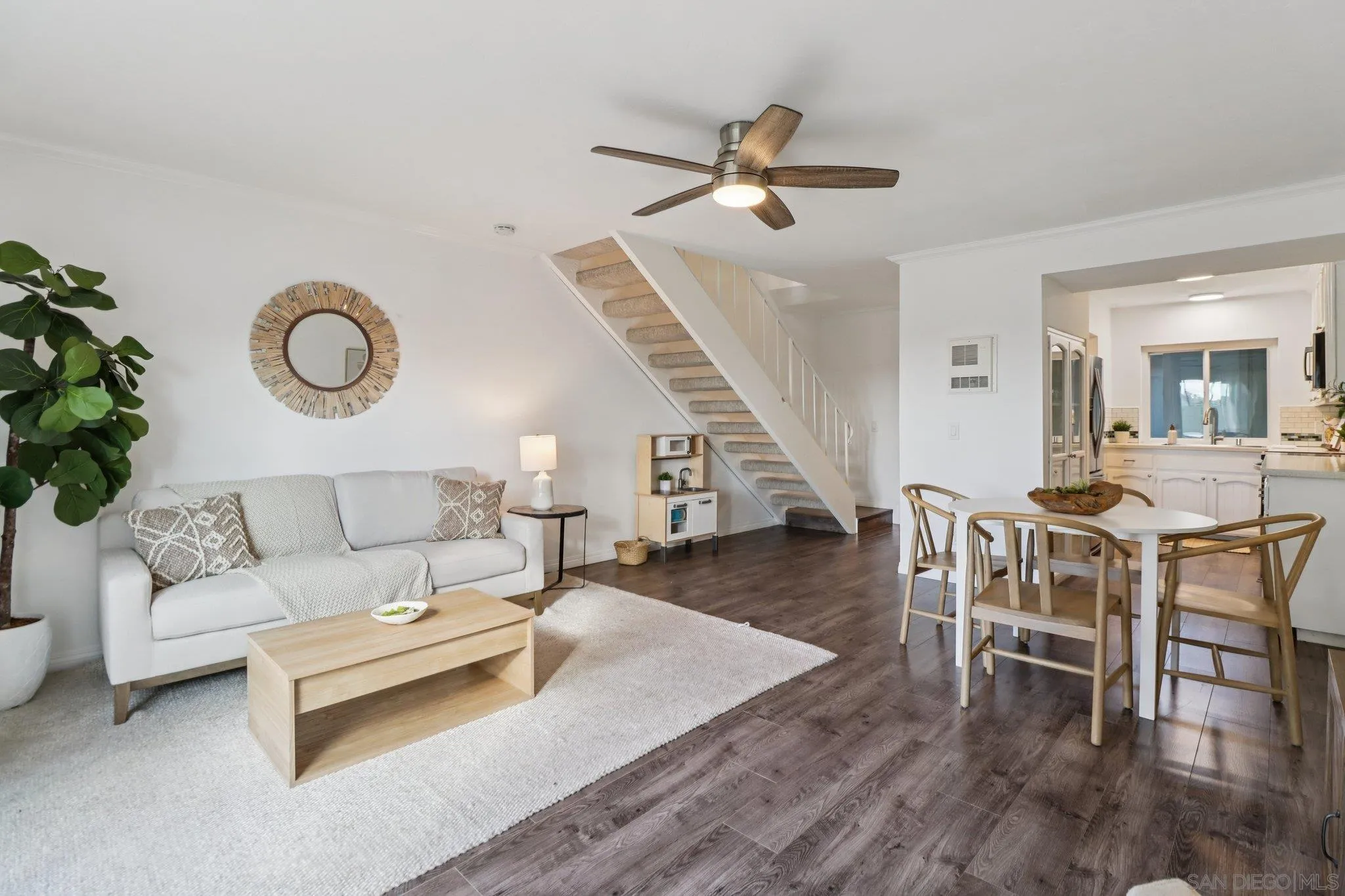 324 Countrywood Lane Encinitas, CA 92024 - Photo 4 of 42 a living room with furniture and wooden floor