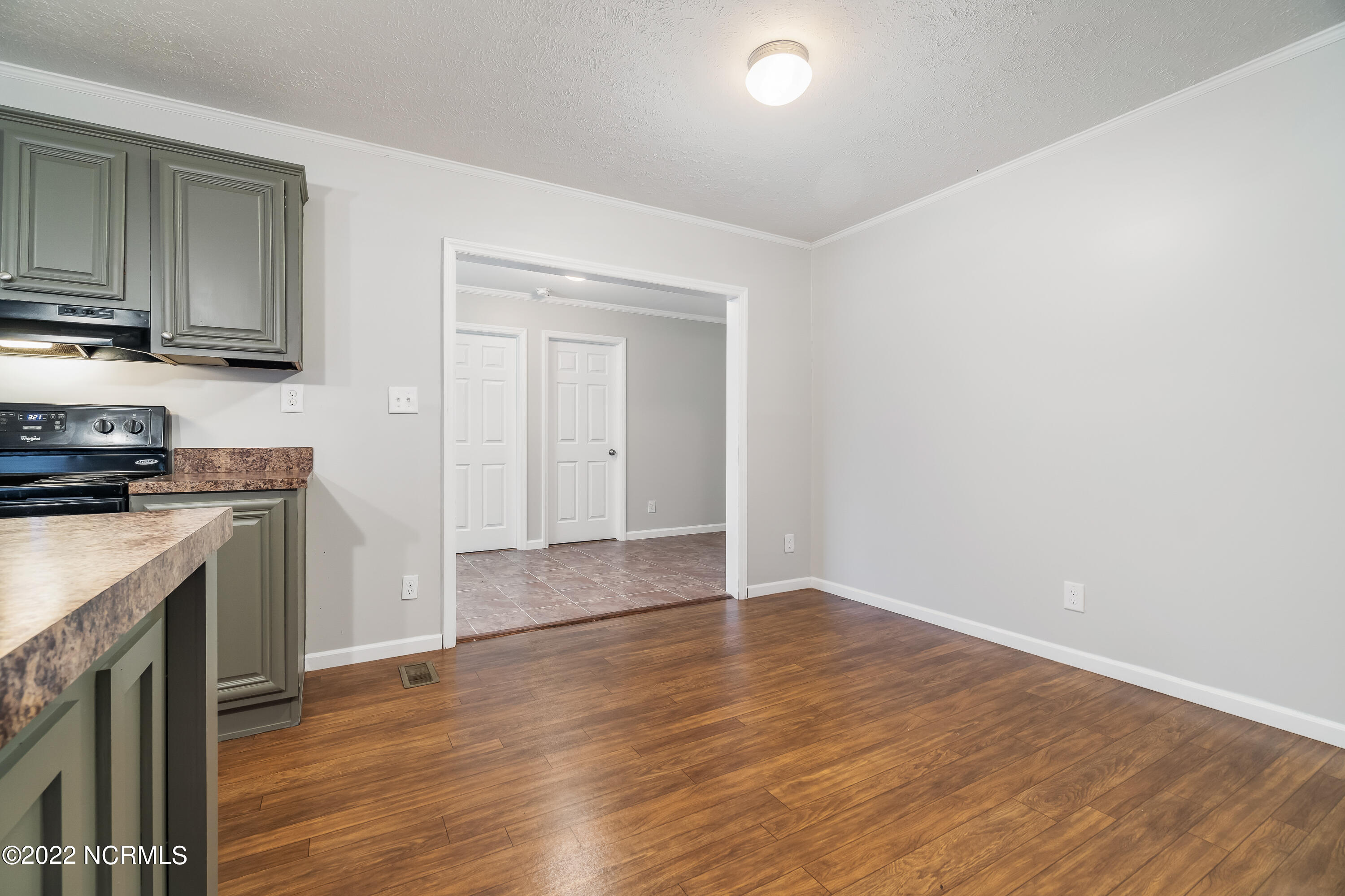 409 Church Road New Bern, NC 28560 - Photo 9 of 30 Chill Photo_-19