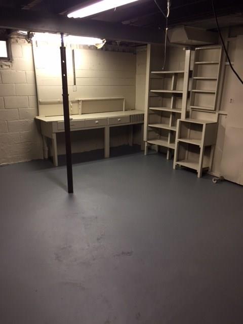976 North Keel Ridge Road Hermitage, PA 16148 - Photo 14 of 17 Nice work area for all of your projects!