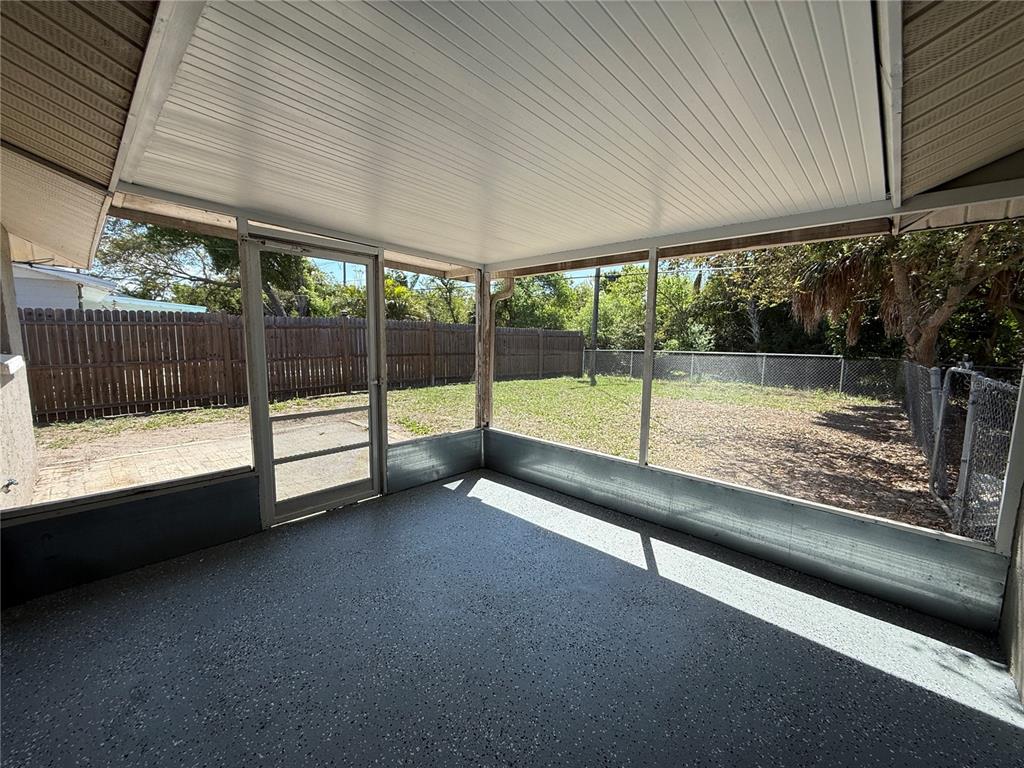 450 Briarwood Road Venice, FL 34293 - Photo 12 of 14