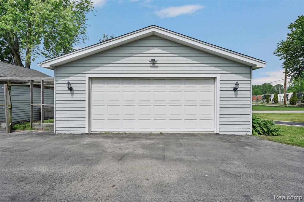 4901 Pointe Tremble Road Algonac, MI 48001 - Photo 43 of 45