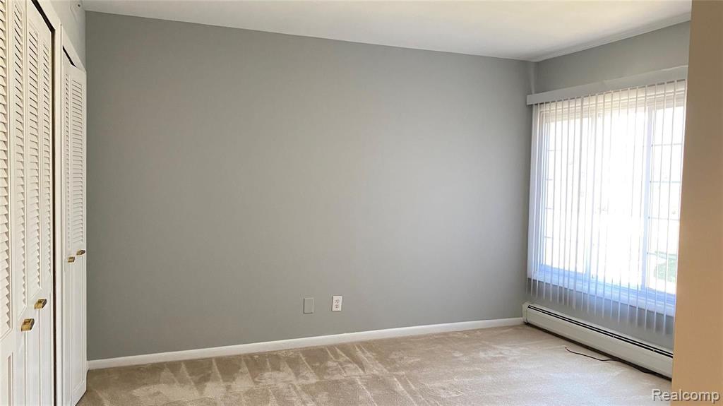 1725 Tiverton Road, Unit 4 Bloomfield Hills, MI 48304 - Photo 13 of 23