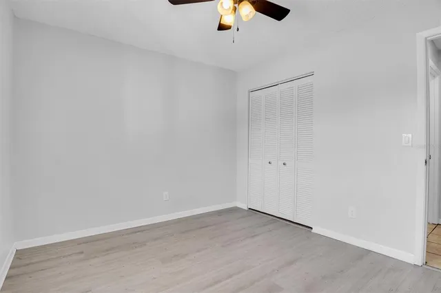 a view of a large window with an outdoor space