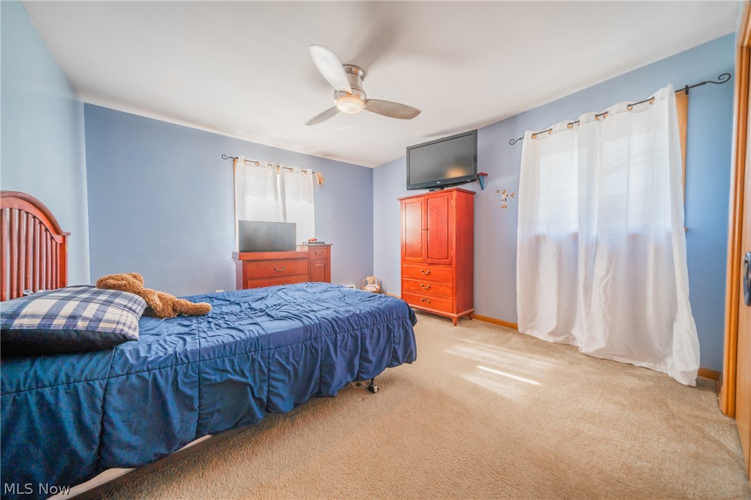 4205 Ridgeview Road Cleveland, OH 44144 - Photo 17 of 35 Gallery Image 17