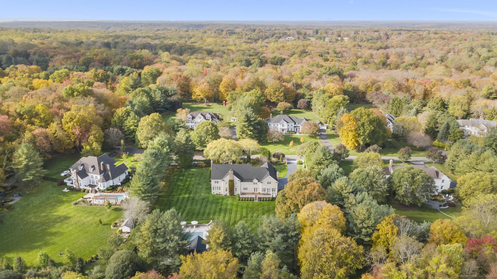 342 Midlock Road Fairfield, CT 06824 - Photo 36 of 40 view of city and mountain