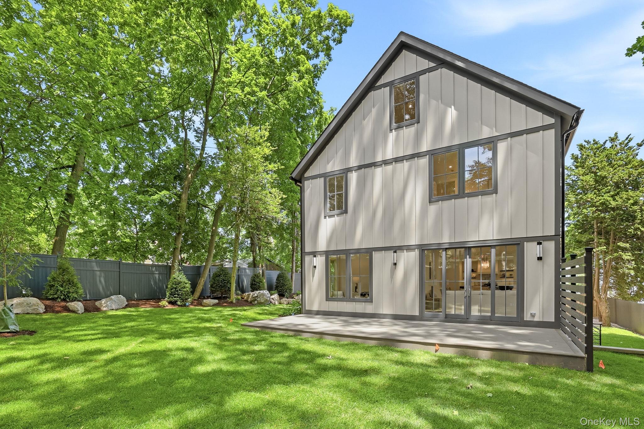 83 Orchard Avenue Rye, NY 10580 - Photo 34 of 39