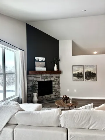 $660,000 | W255-s5377 Primrose Lane, Waukesha, WI 53189