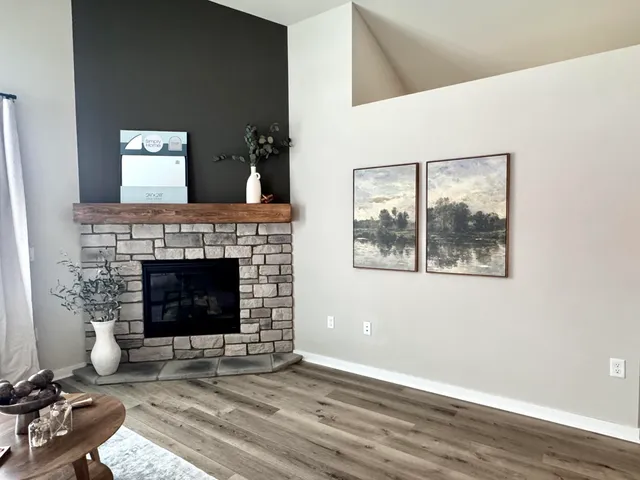 $660,000 | W255-s5377 Primrose Lane, Waukesha, WI 53189