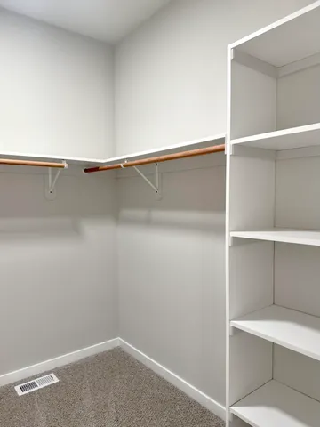 $660,000 | W255-s5377 Primrose Lane, Waukesha, WI 53189