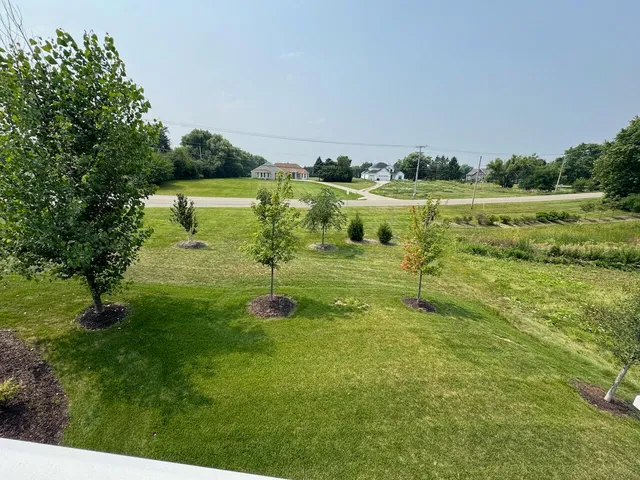 $660,000 | W255-s5377 Primrose Lane, Waukesha, WI 53189