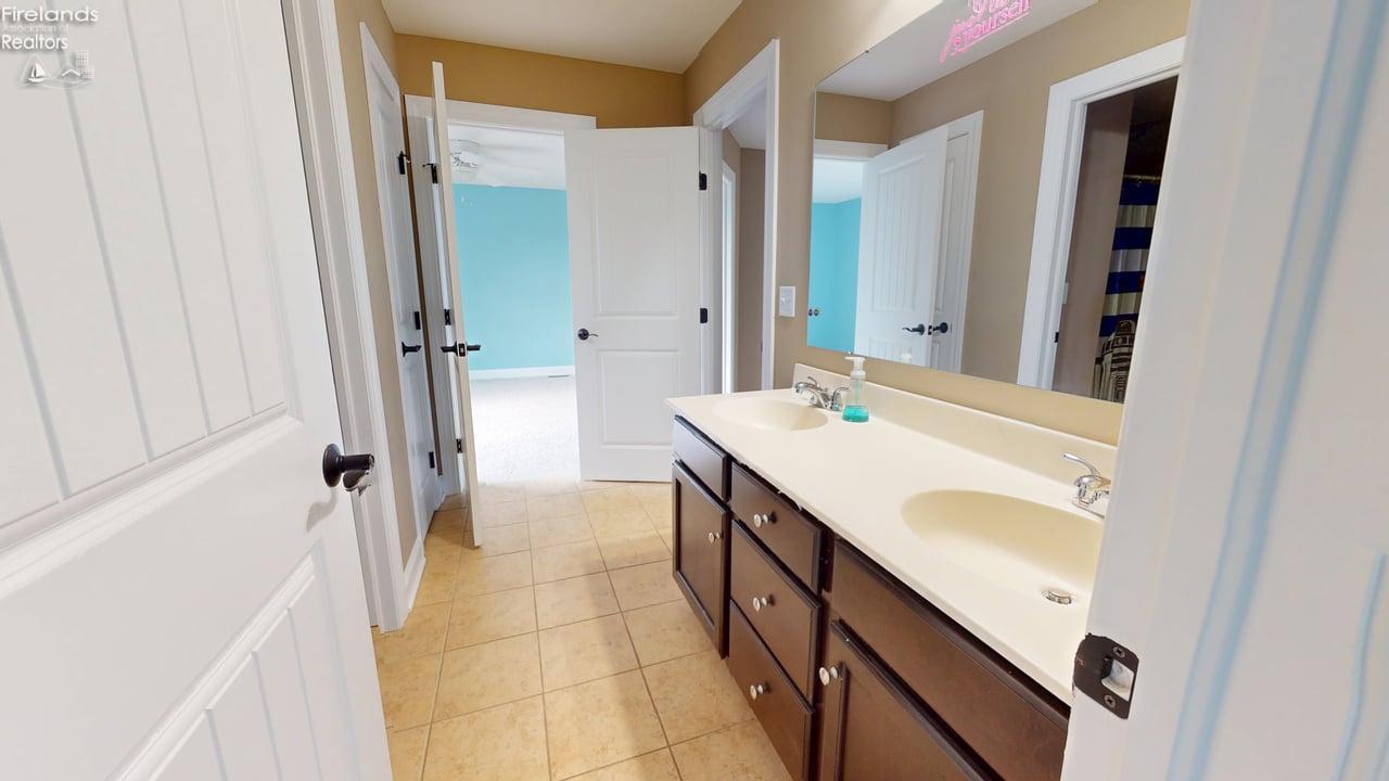 1140 Meadowview Road Willard, OH 44890 - Photo 46 of 62 Gallery Image 46